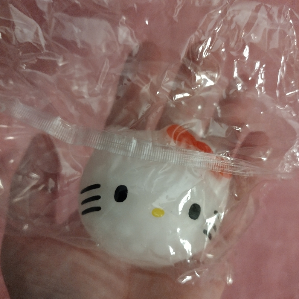 Hello Kitty Squishy Sensory Balls - Set Of 4 - Picture 10 of 10
